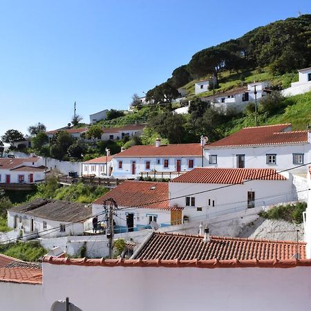 Hillside 2 Aljezur Old Town Guest House Exterior foto